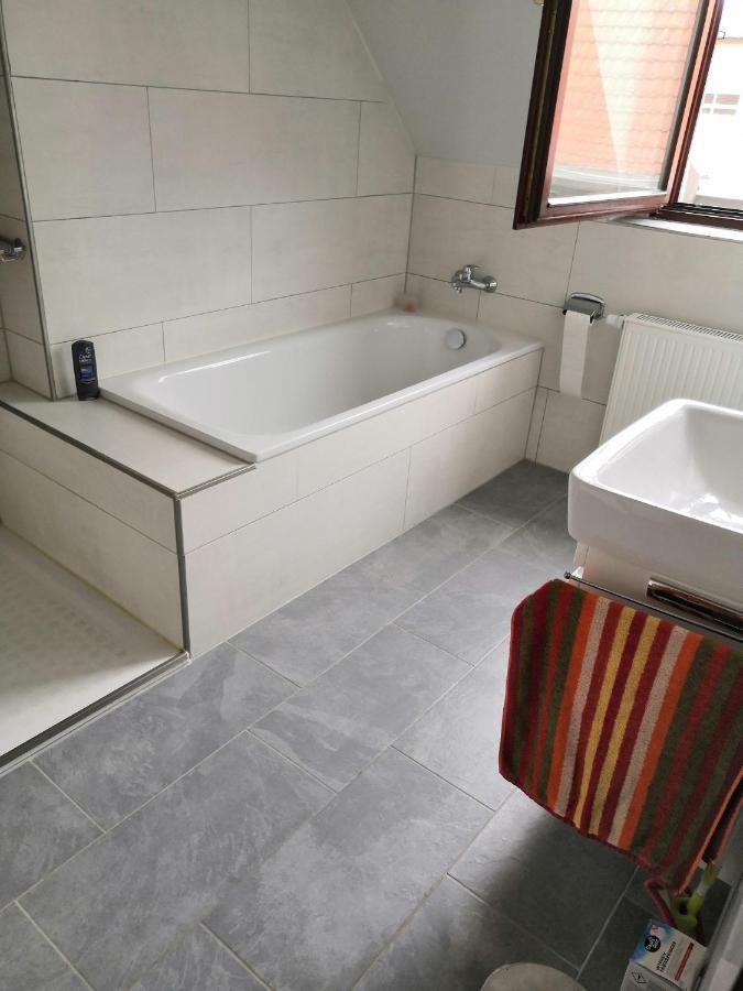 Appartement Zu Hause Auf Zeit Bei Marion à Bobbau Extérieur photo